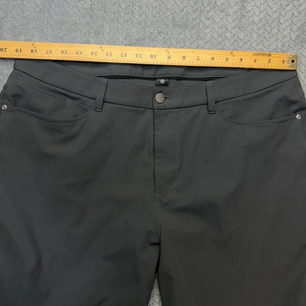Lululemon Commission Pant‎ Mens 38x29 Grey Warpstreme Classic Fit Chino Trousers